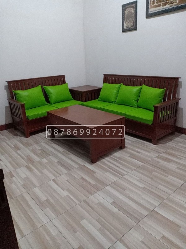 kursi meja tamu sudut dudukan 32 dengan meja kayu jati perhutani